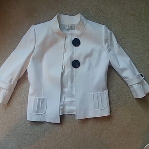 Tahari Arthur S. Levine size 4 women's jacket